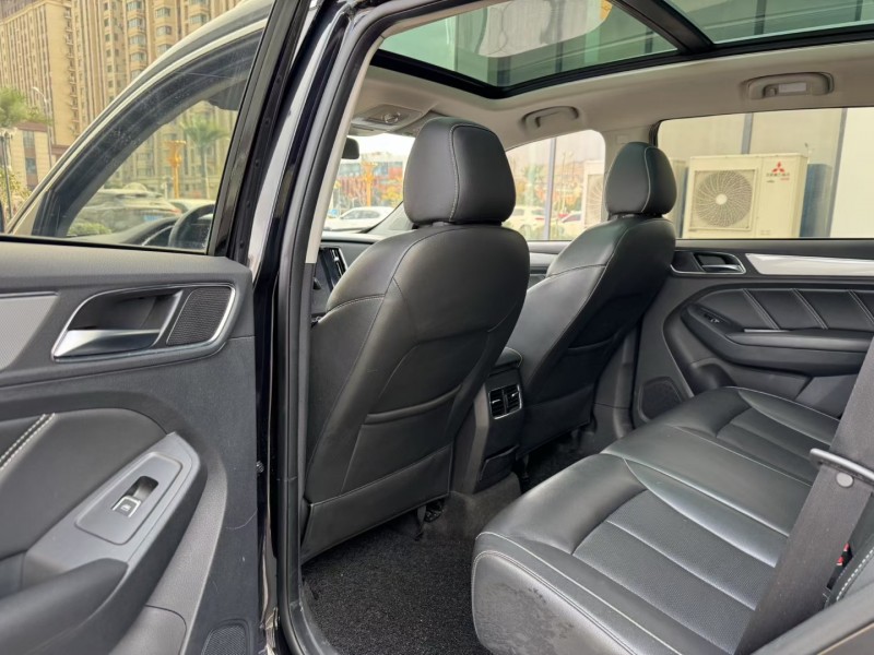 盐城19年荣威RX56