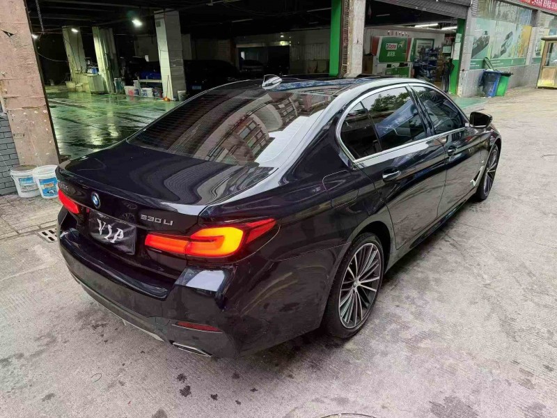 遵义21年宝马5系8