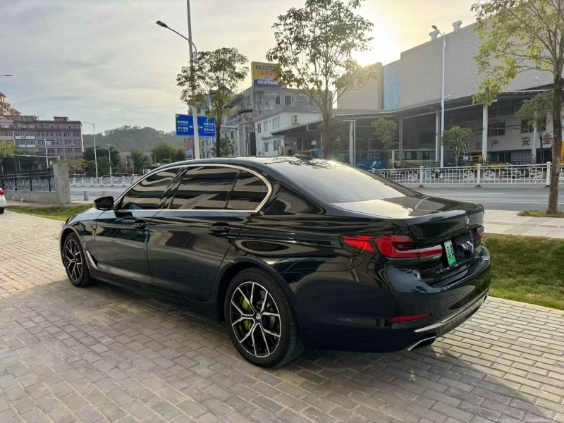 广州19年宝马5系4