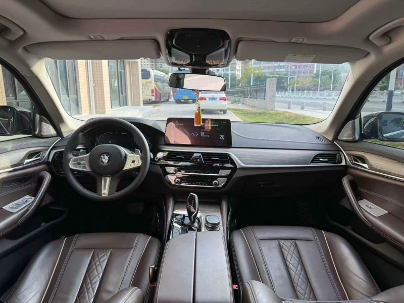 广州19年宝马5系7