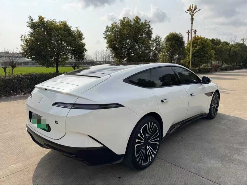 盐城25年阿维塔124