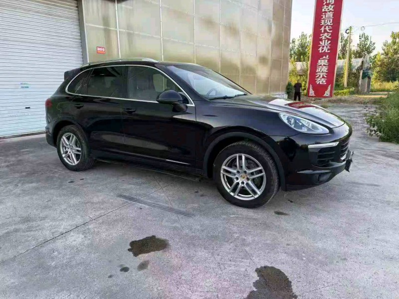 徐州17年保时捷卡宴2