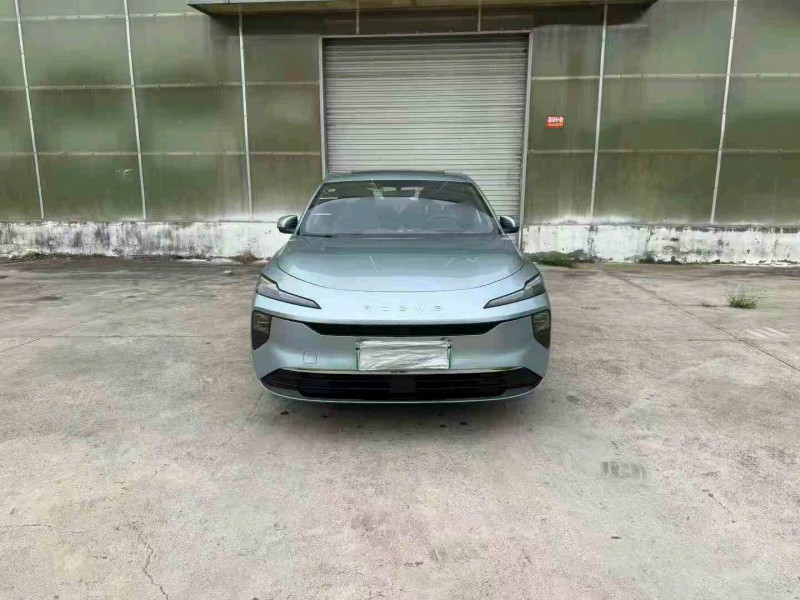 徐州25年荣威D61