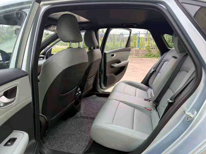 徐州25年荣威D66