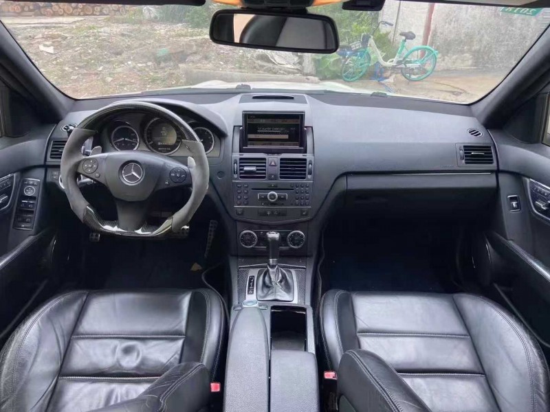 广州11年奔驰AMG5