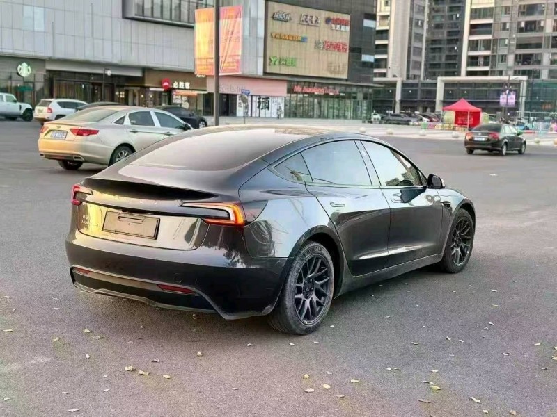 宁波25年特斯拉MODEL 32