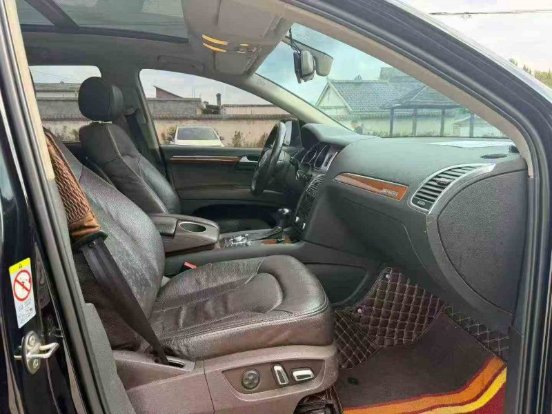 毕节14年奥迪Q76