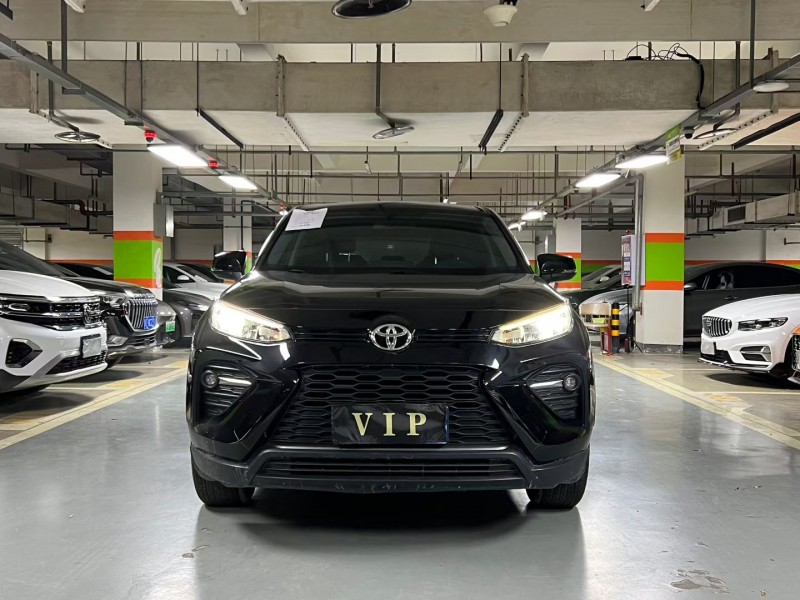 成都22年丰田威兰达1