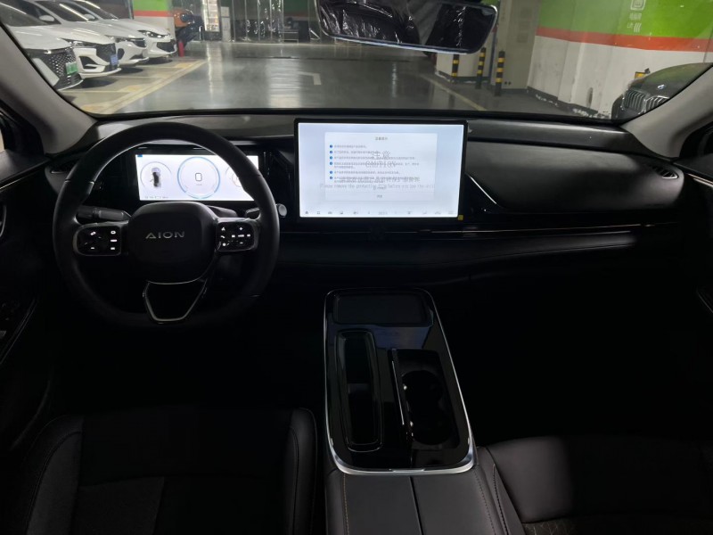 成都25年传祺埃安S3