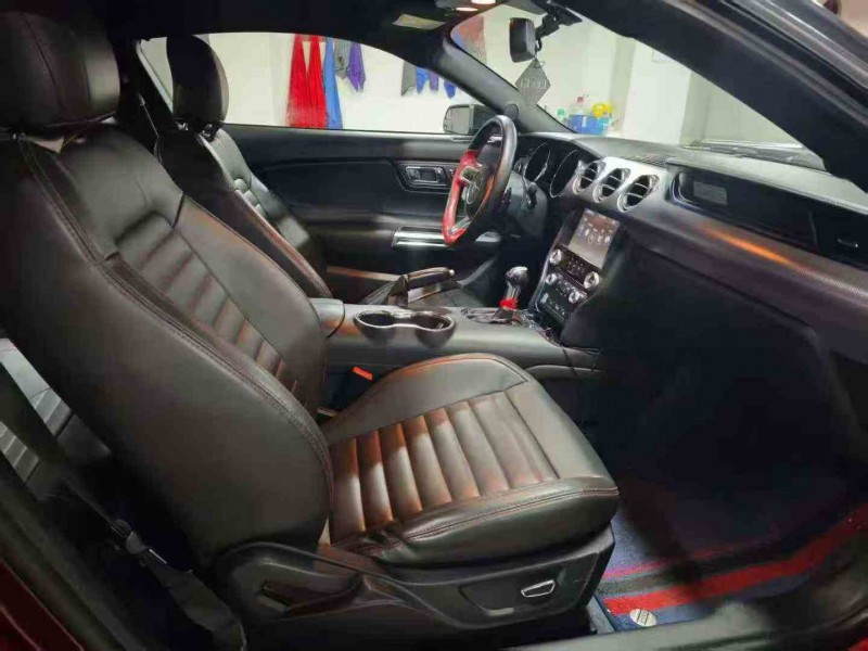 铜仁17年福特野马4