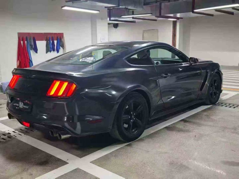 铜仁17年福特野马7