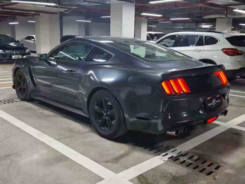 铜仁17年福特野马8