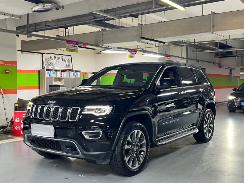 成都19年Jeep大切诺基5