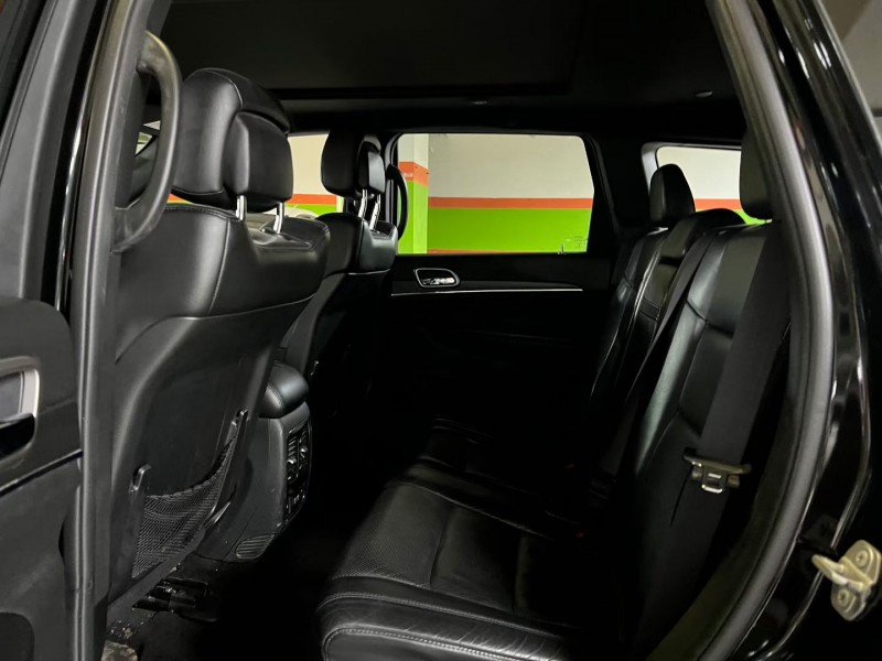 成都19年Jeep大切诺基6