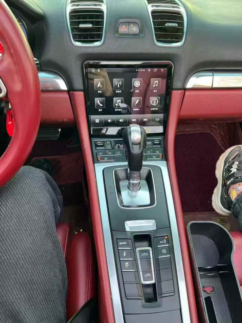 青岛14年保时捷Boxster5