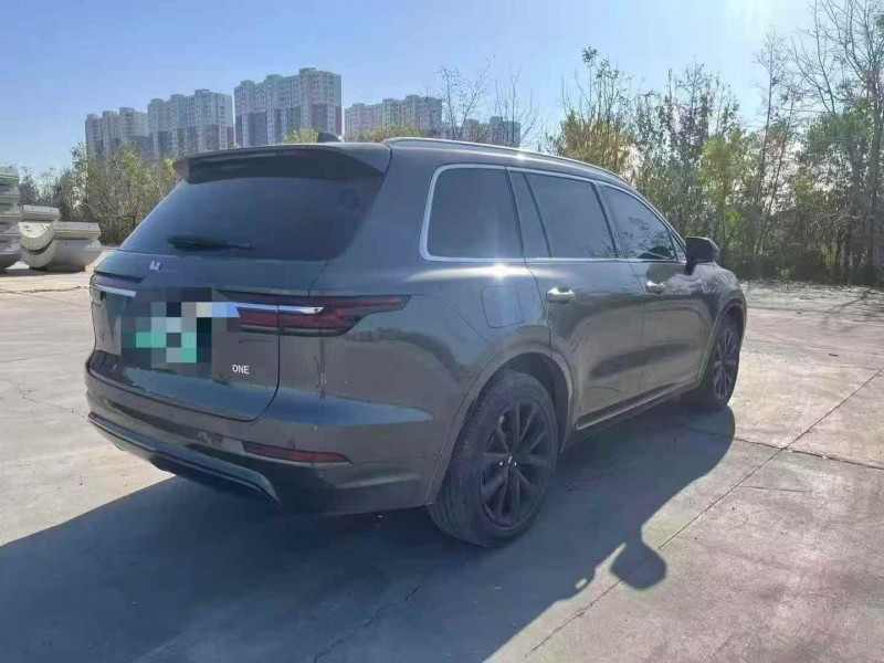 邯郸20年理想理想ONE8