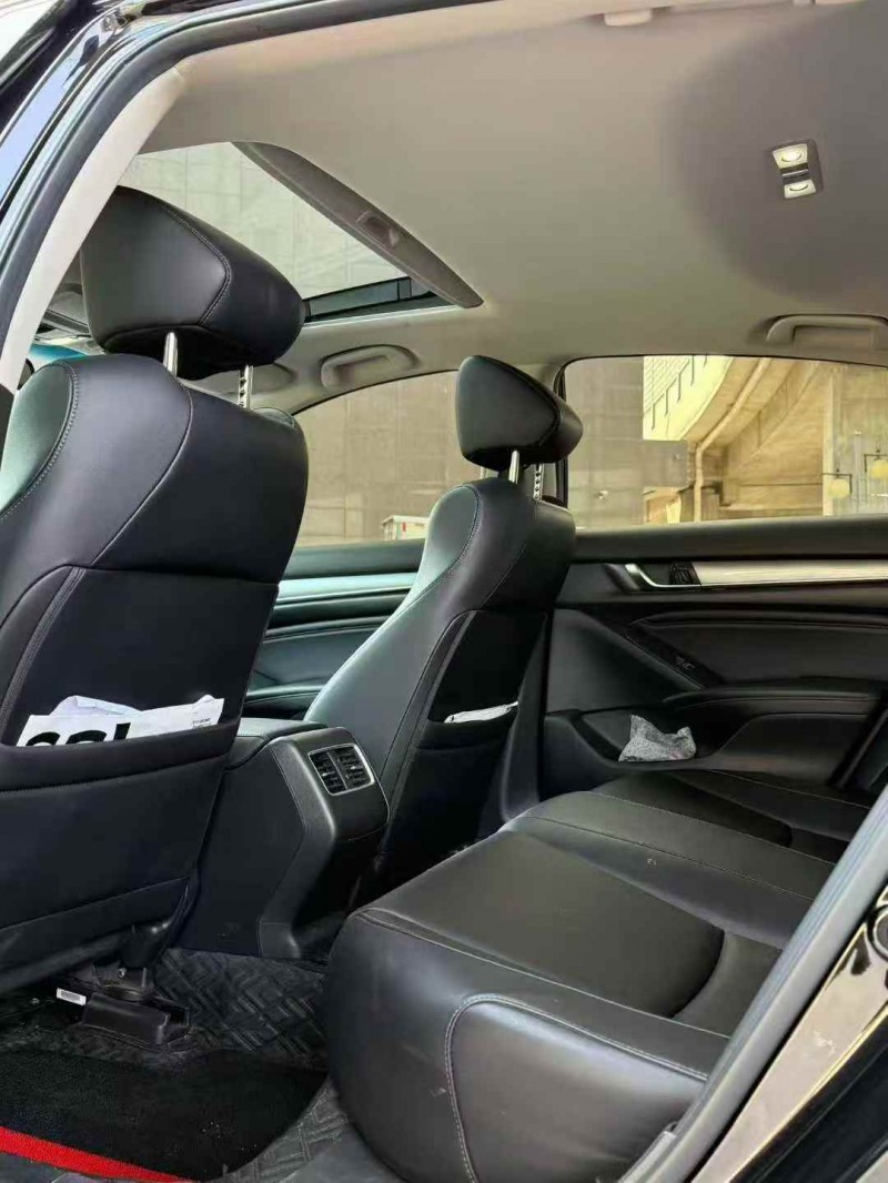 邯郸21年本田雅阁4