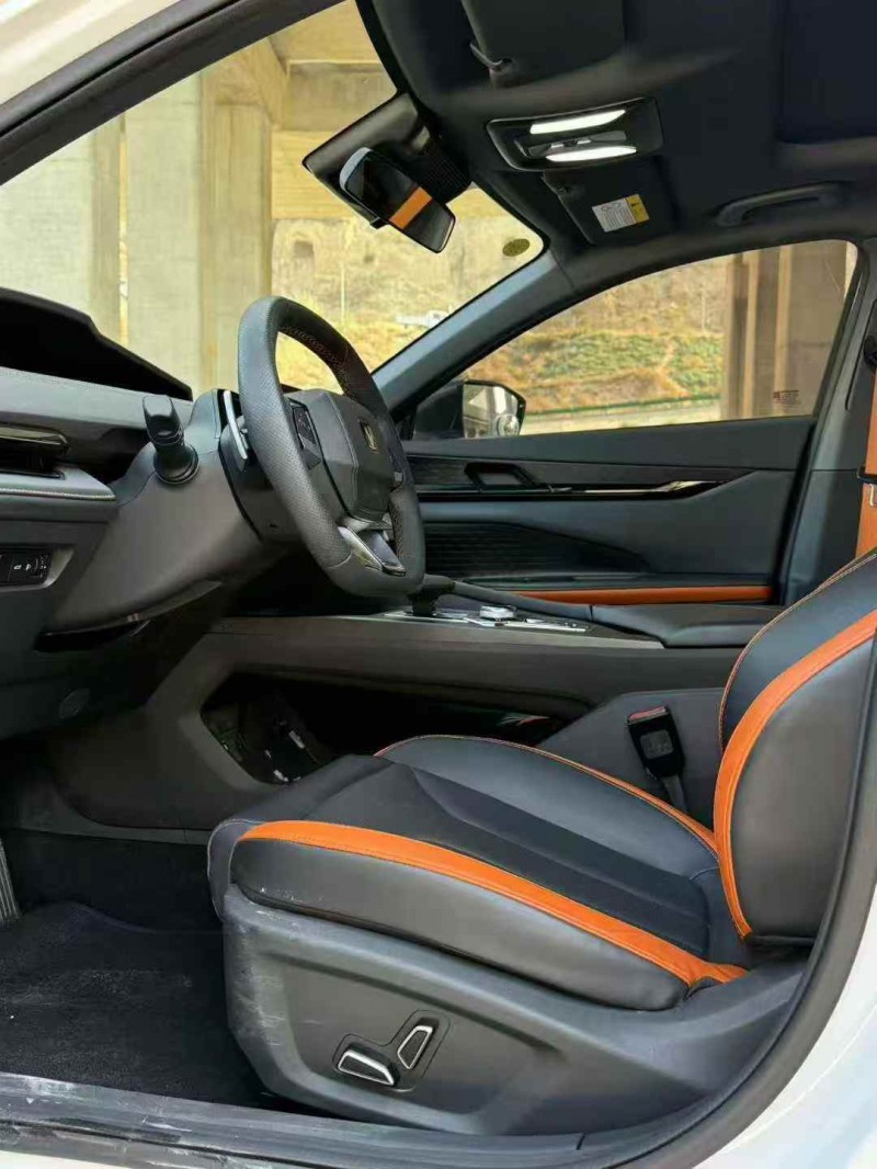 枣庄25年长安汽车UNI5