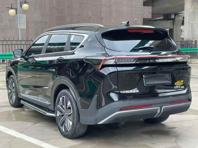 济宁25年奇瑞捷途7