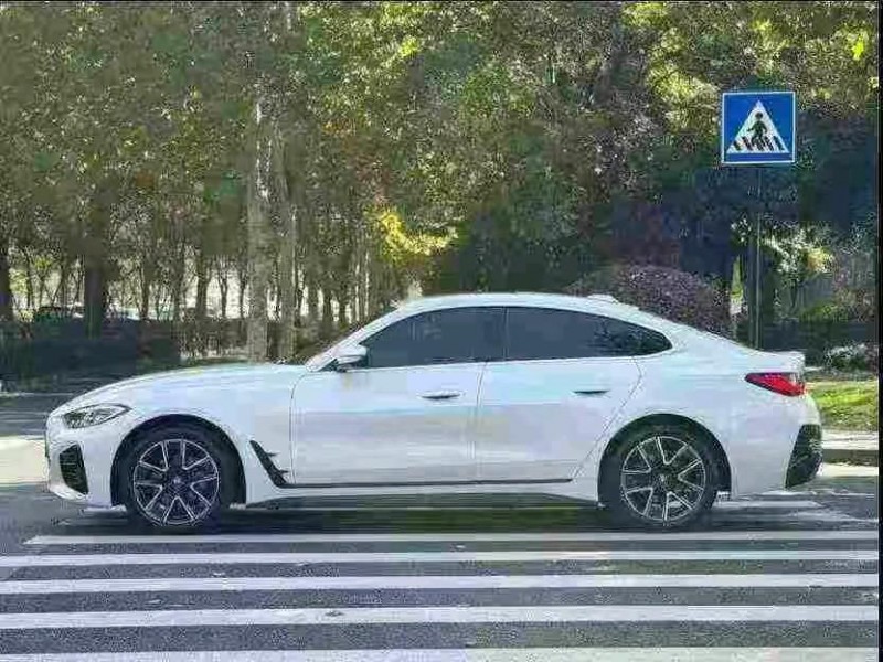 长沙24年宝马4系2