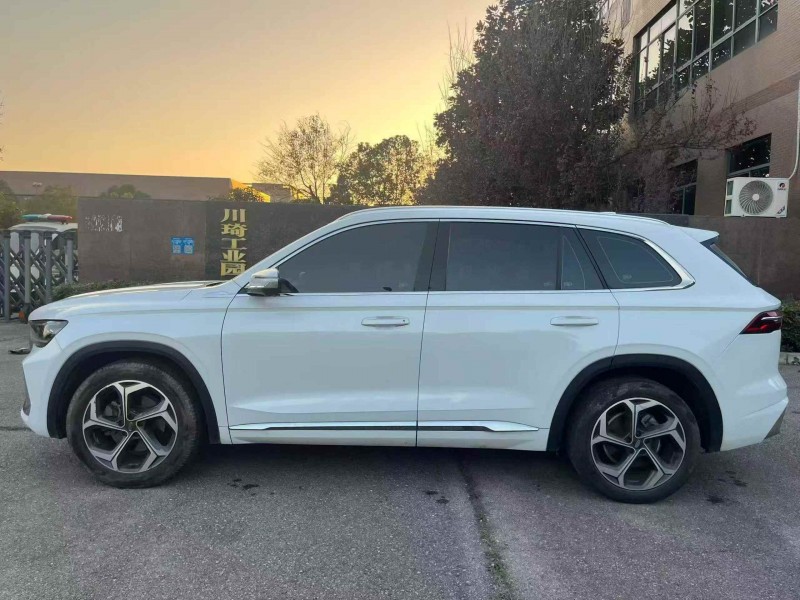 宜昌22年吉利星越8