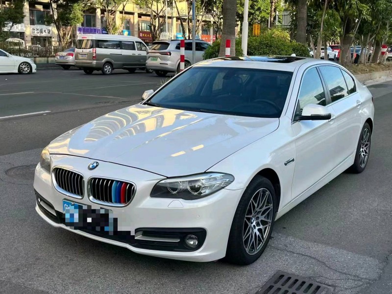 广州16年宝马5系3