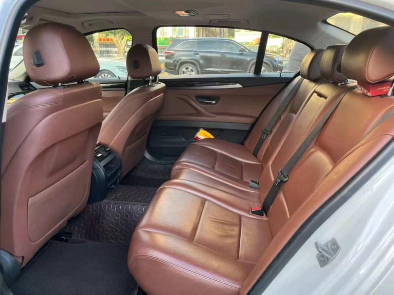 广州16年宝马5系6