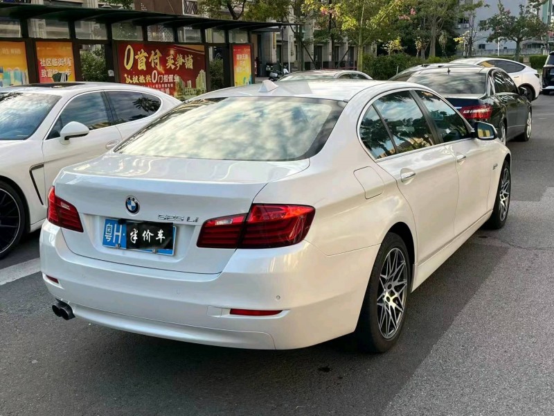 广州16年宝马5系8