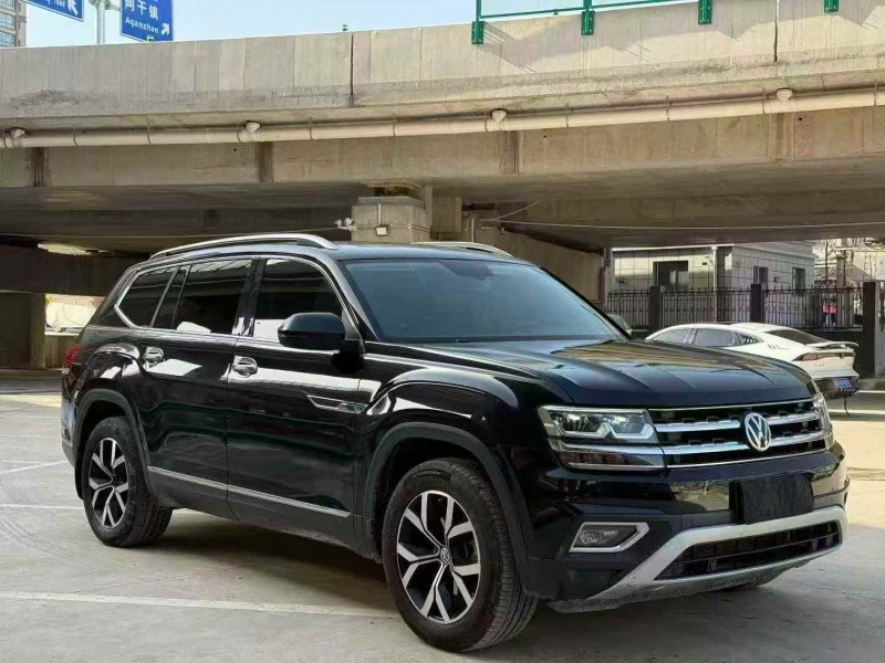 东营19年大众途昂3