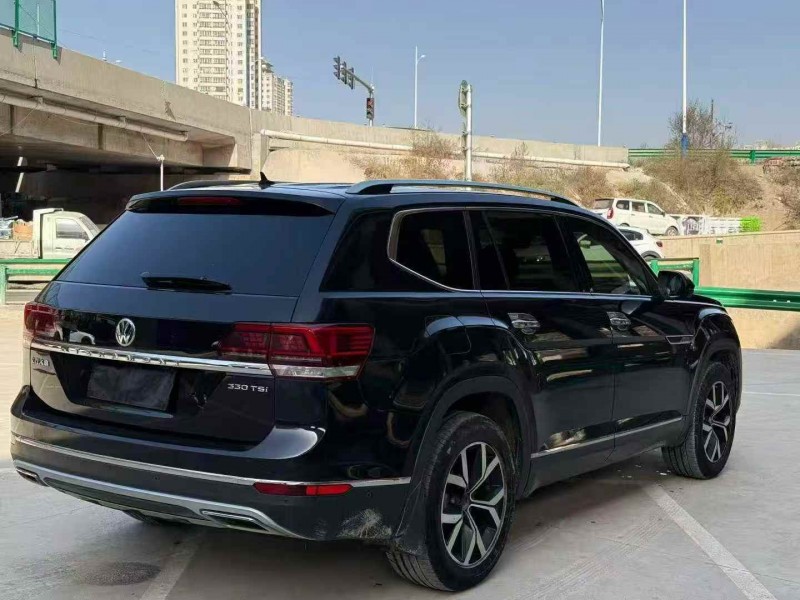 东营19年大众途昂7