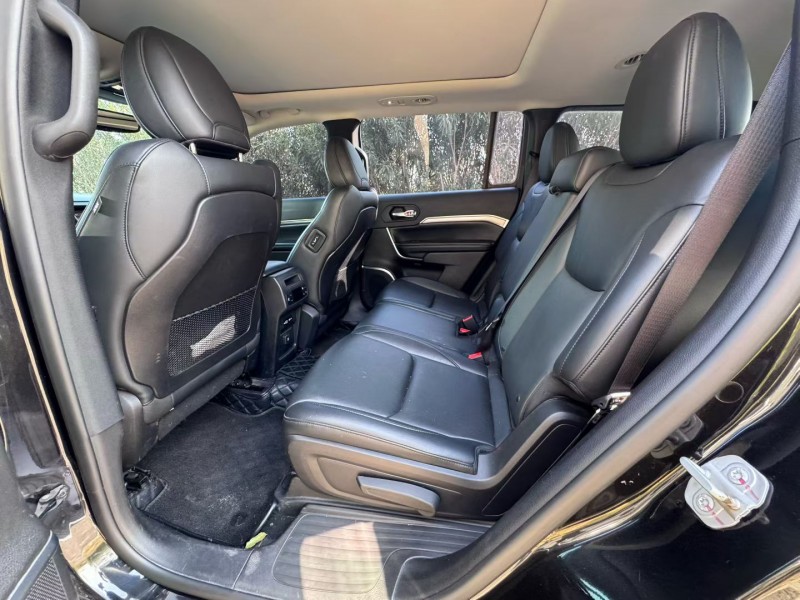 阜阳21年Jeep指挥官8