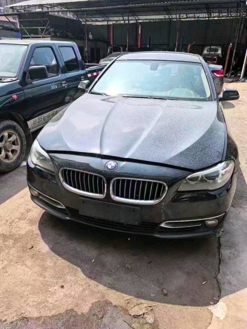 台州16年宝马5系1