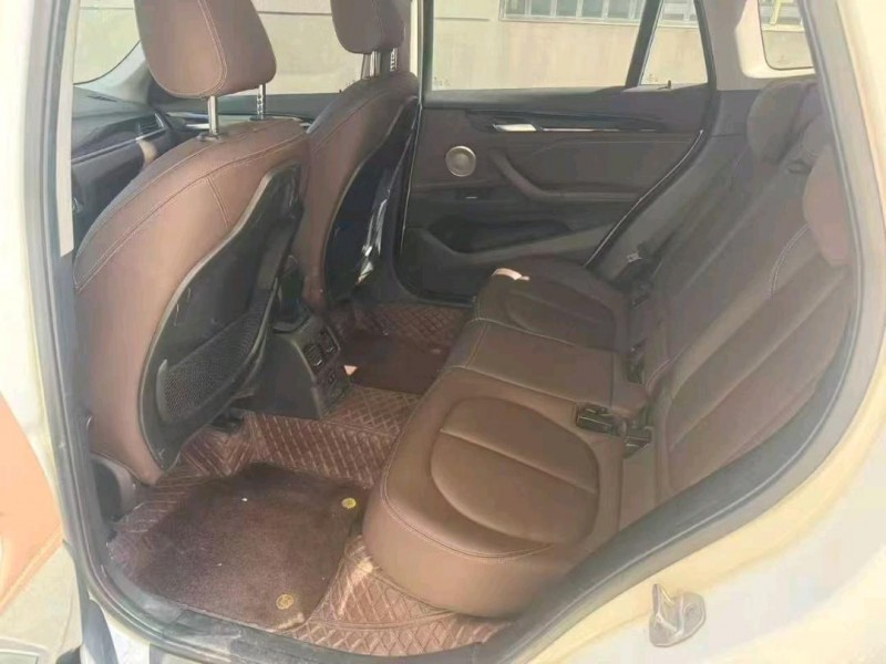 台州21年宝马X16