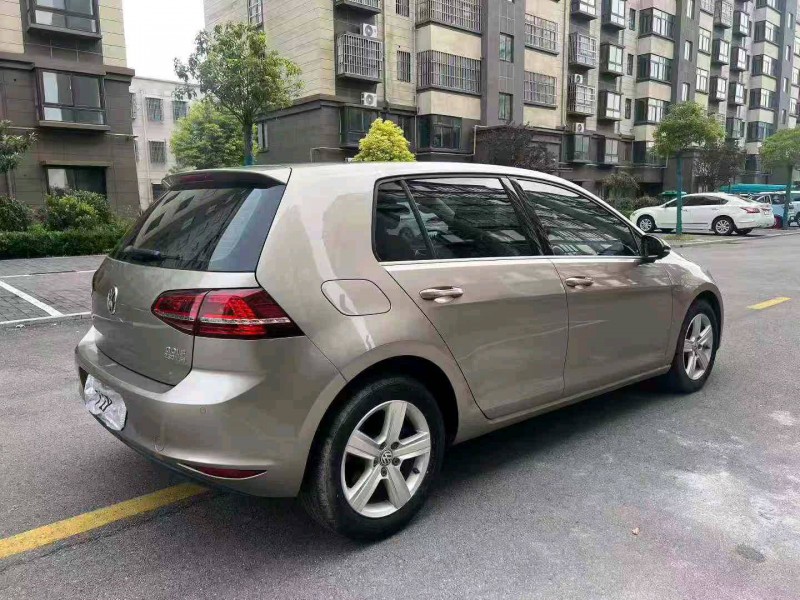 徐州17年大众高尔夫8