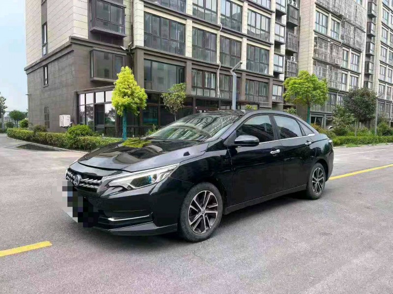 徐州18年启辰D602