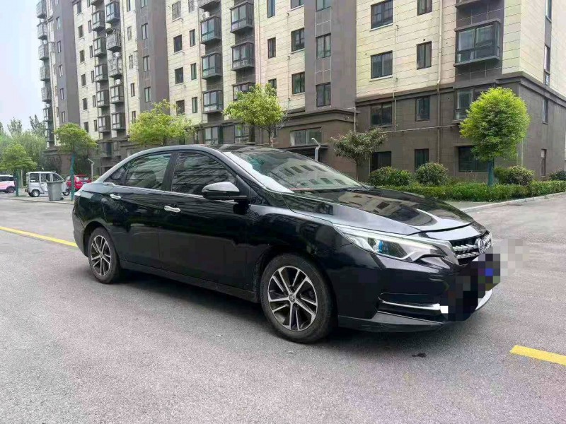 徐州18年启辰D603