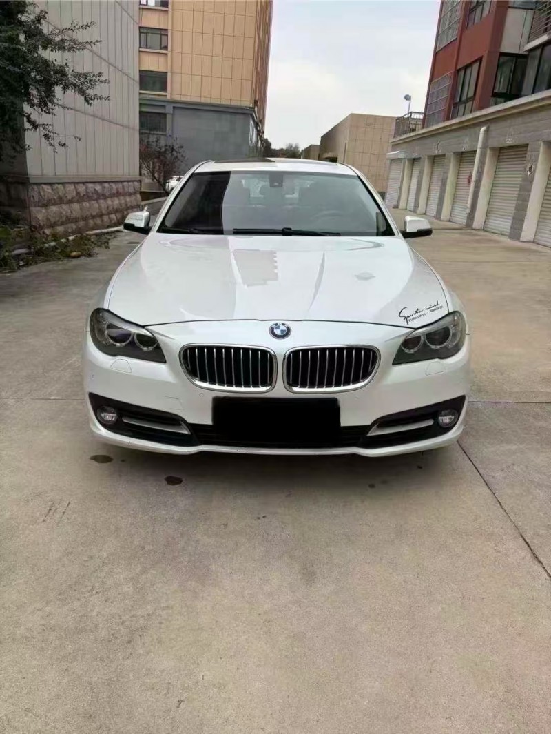 济宁16年宝马5系1