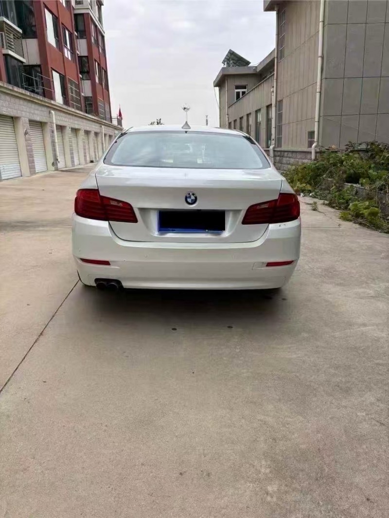 济宁16年宝马5系9