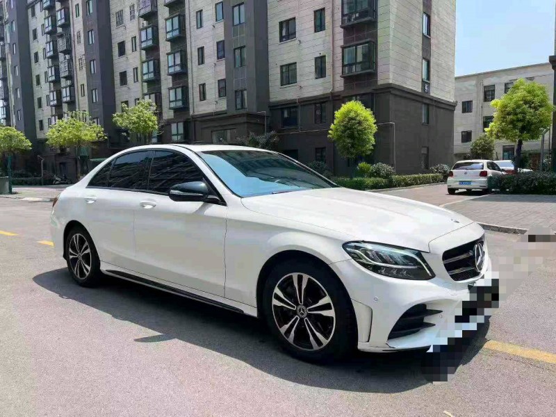 徐州19年奔驰C2