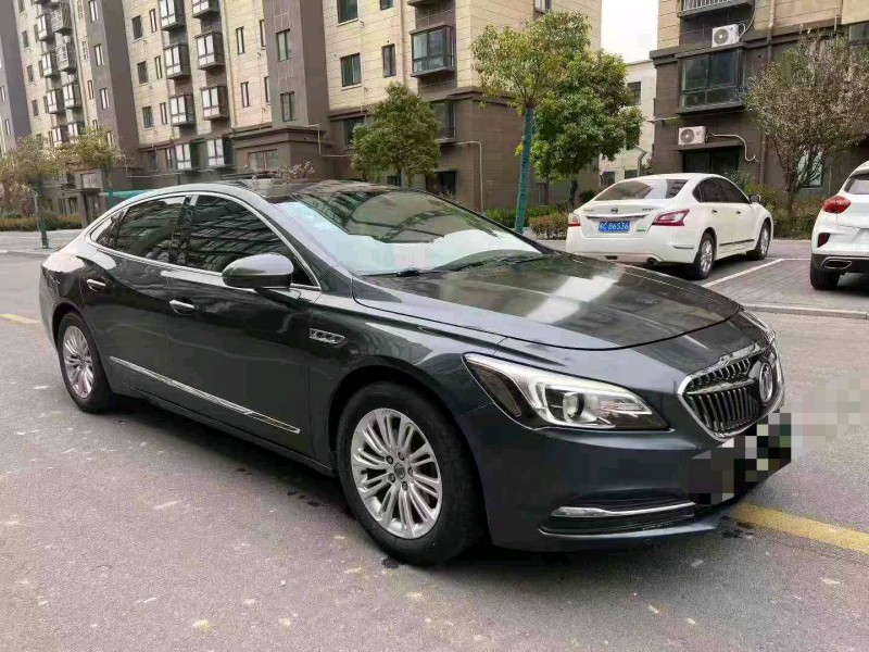 徐州17年别克君越3