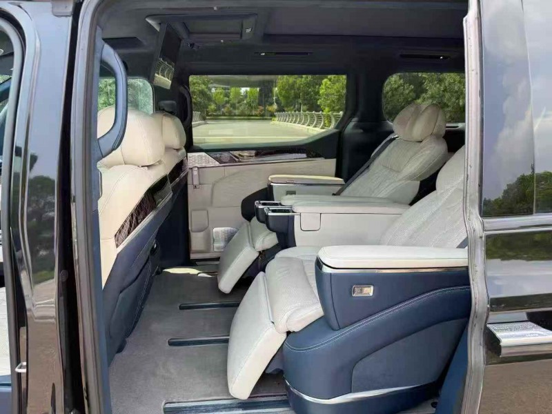 无锡23年极氪汽车0096