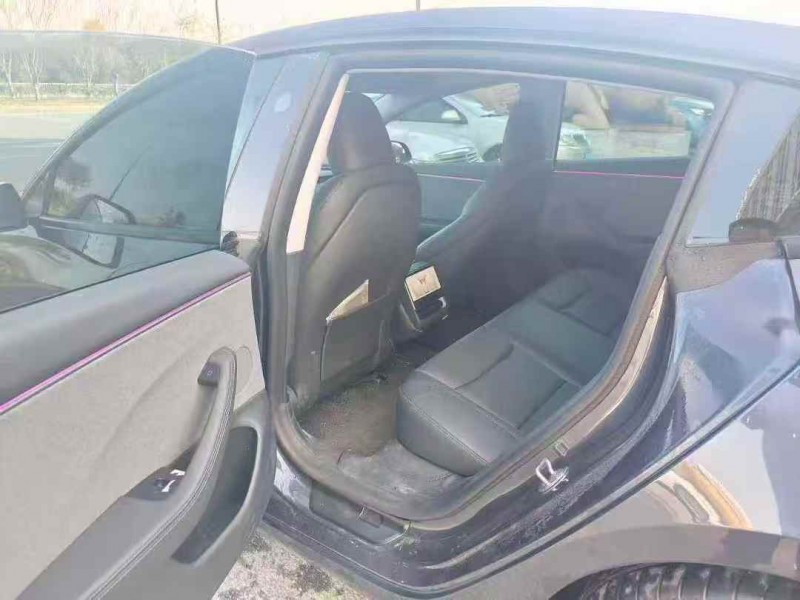 嘉兴25年特斯拉MODEL 35