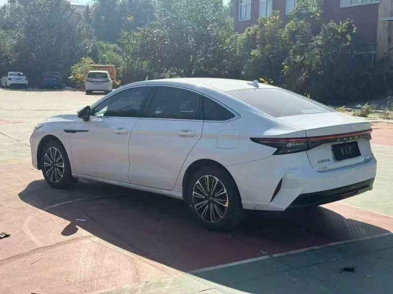 衡阳25年奇瑞风云7