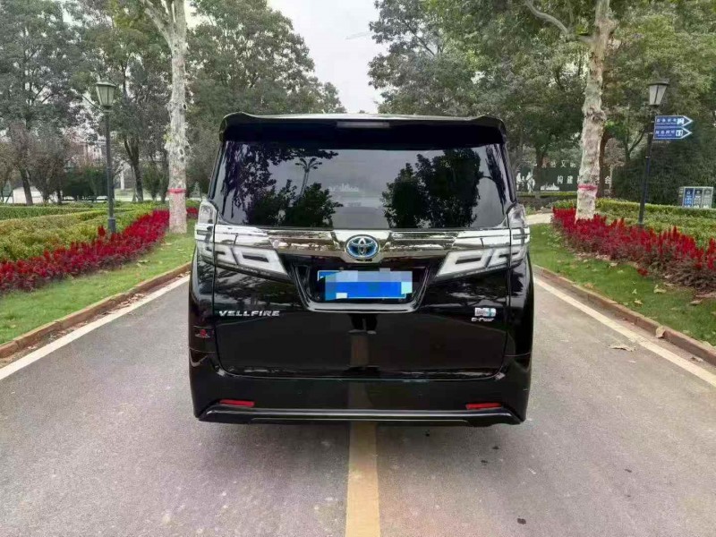 枣庄20年丰田威尔法9