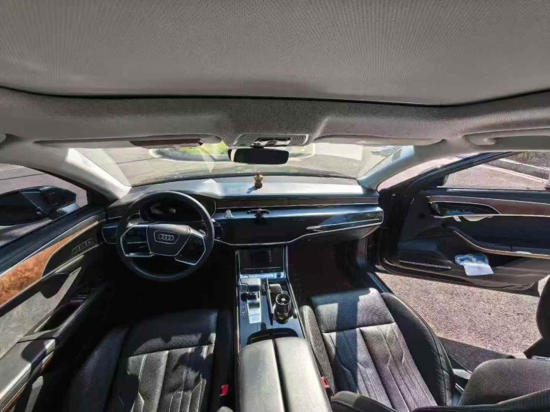 常州20年奥迪A8L5