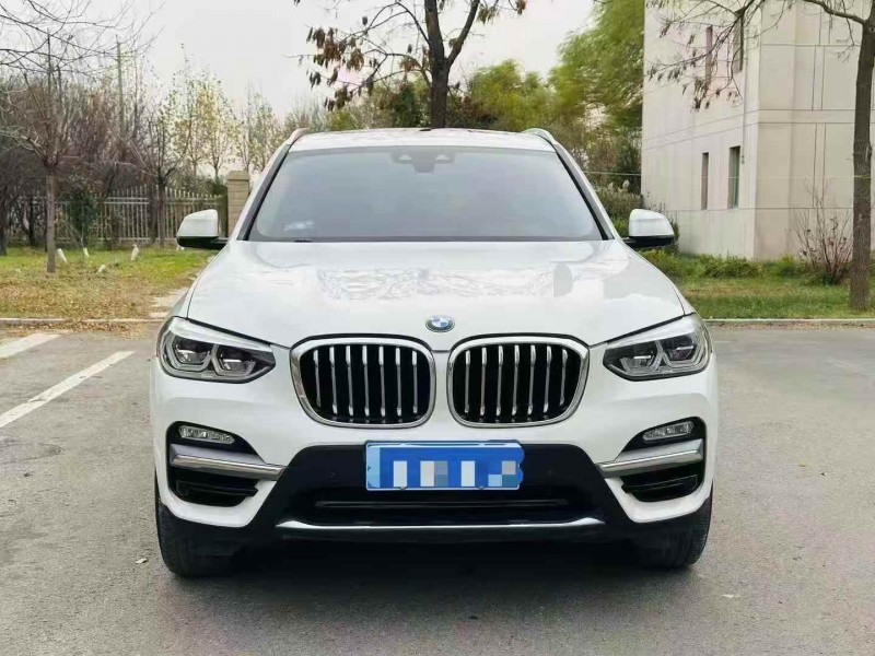 济南19年宝马X31