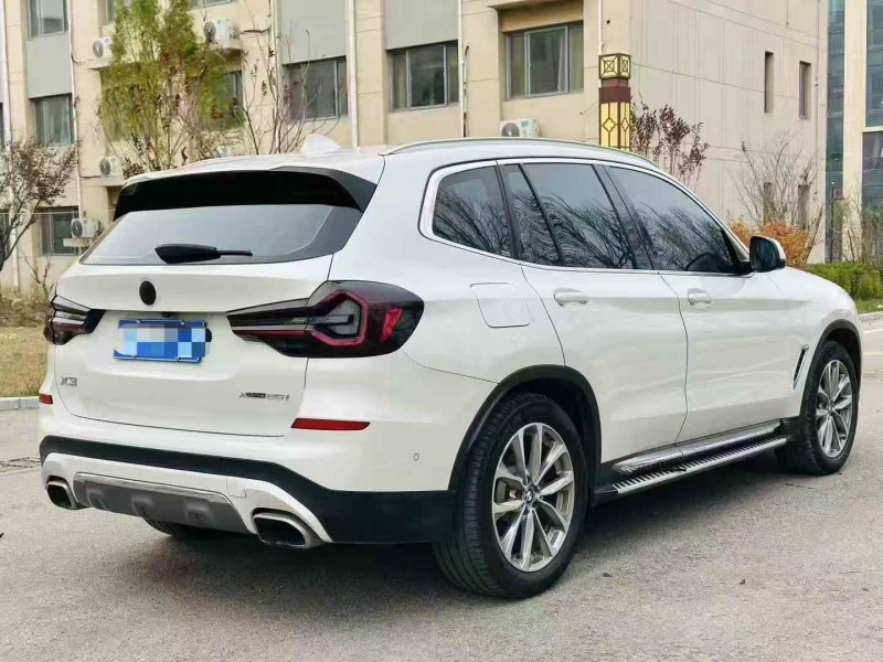 济南19年宝马X38