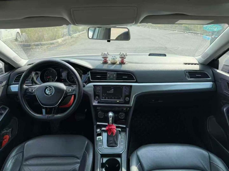 梧州17年大众凌渡5