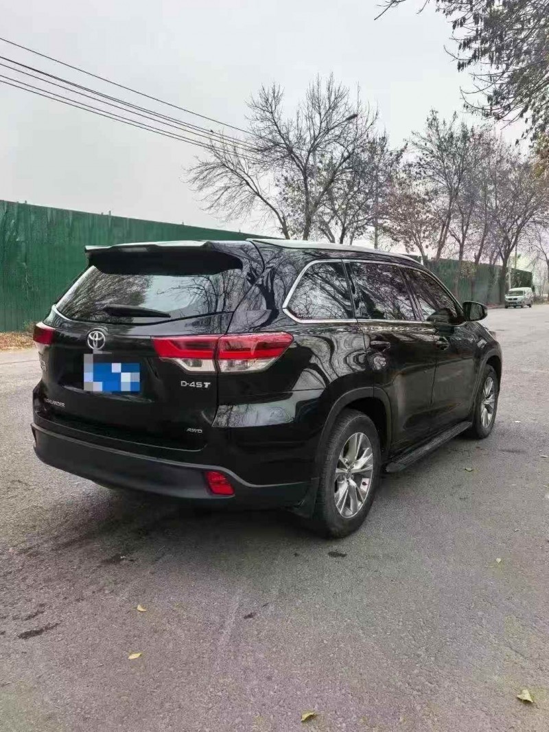 烟台19年丰田汉兰达6