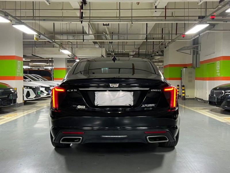 成都20年凯迪拉克CT58